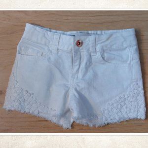 Girls "Denim & Co" White Shorts size 4/5